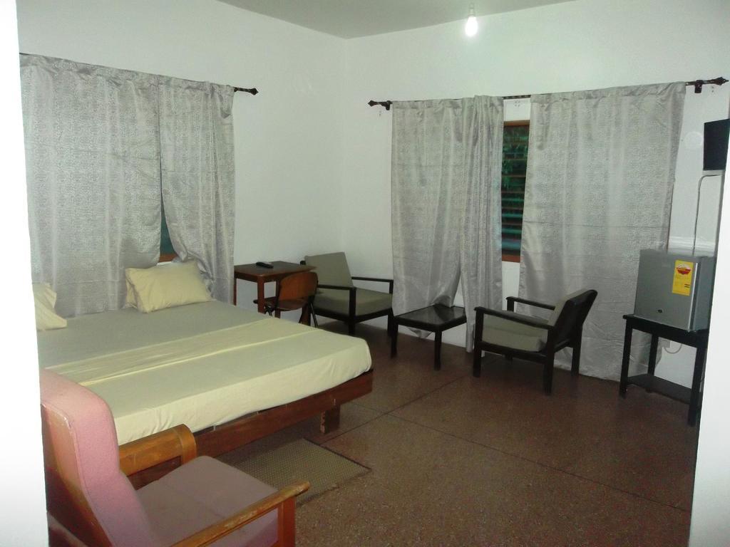 Eden Lodge Cape Coast Exterior foto