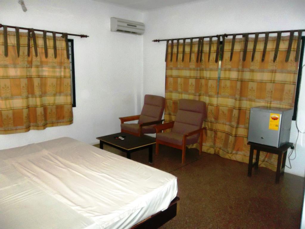 Eden Lodge Cape Coast Exterior foto