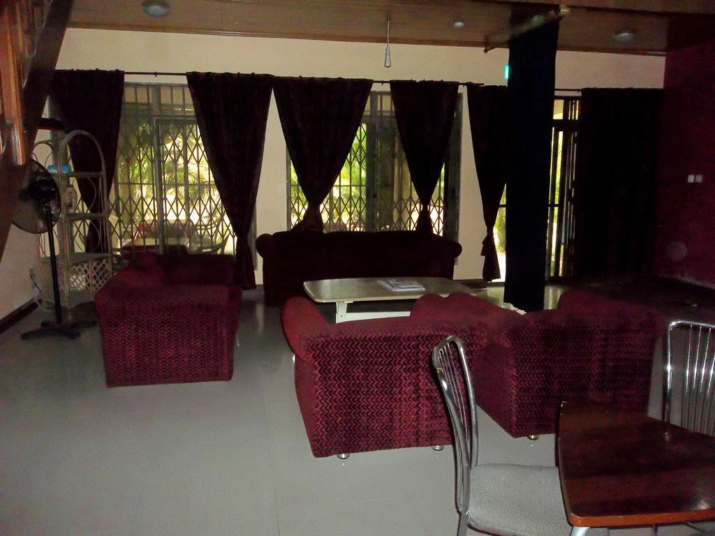 Eden Lodge Cape Coast Exterior foto