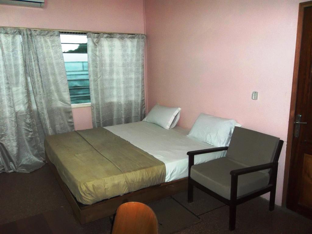Eden Lodge Cape Coast Exterior foto