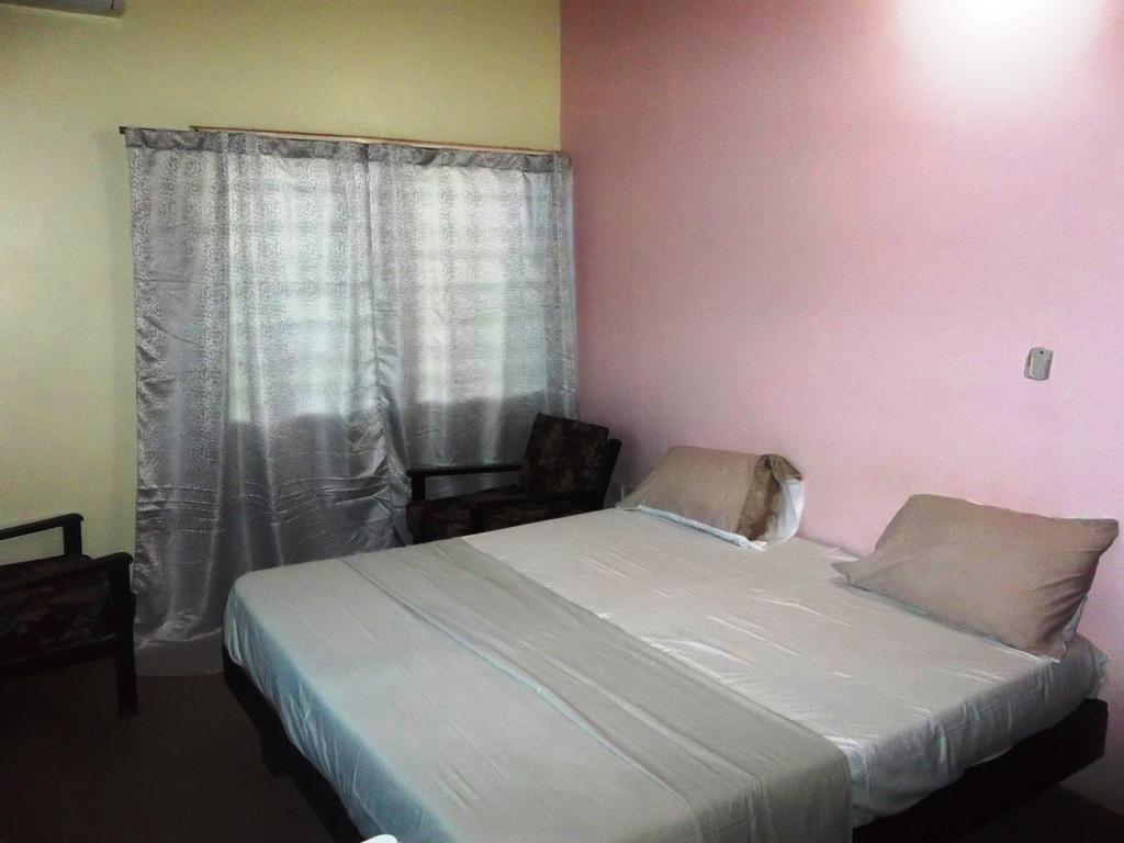 Eden Lodge Cape Coast Exterior foto
